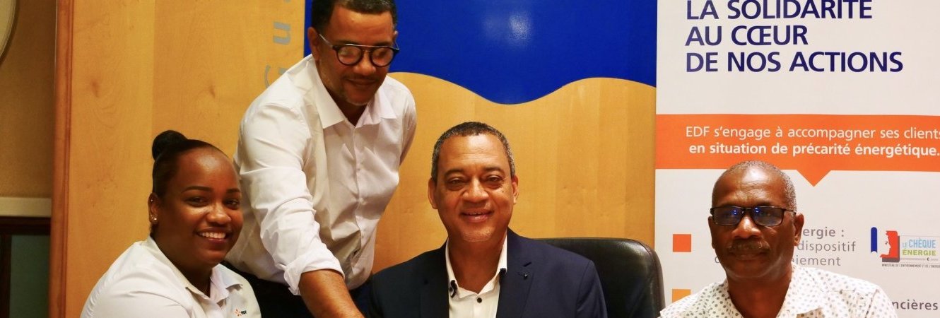 Le Centre Communal d'Action Sociale et EDF ont signé une convention de partenariat.