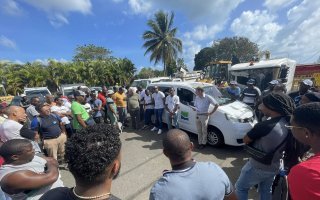 Vente aux enchères des véhicules de la ville de Lamentin