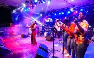 PLATEAU ARTISTIQUE ET MOMENT FORT