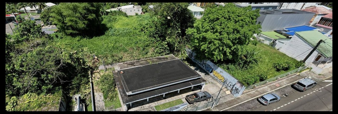 Ce jeudi 28 Mars matin, des travaux ont été engagés au niveau de l'ancien marché.