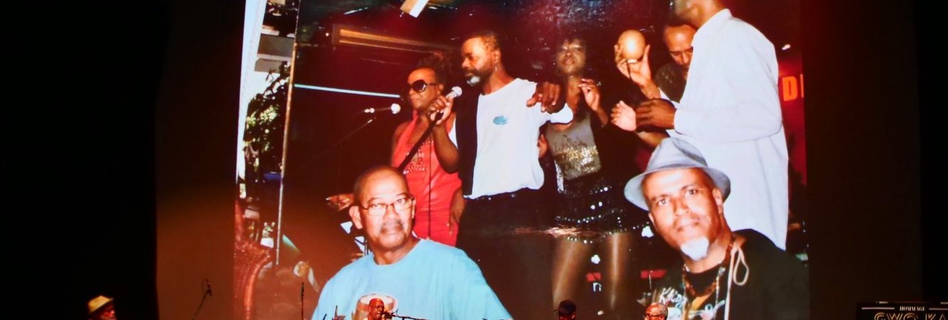 Quelques instants capturés de cette soirée inoubliable, placée sous le signe de l'émotion et de la musique 