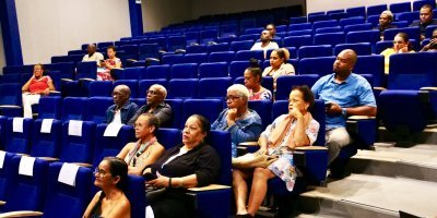 Réunion d'information et d'échanges sur l'avenir économique de Lamentin. 