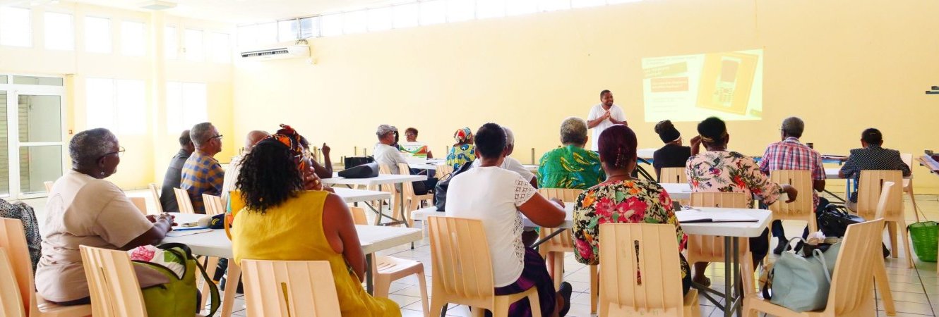 Atelier collectif de téléphonie mobile