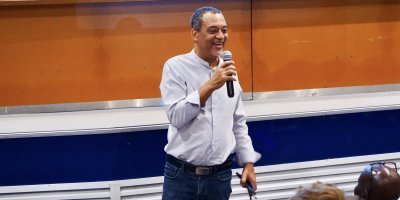 À la Médiathèque Ernest J.PÉPIN, la réunion publique à destination des riverains et des commerçants portant sur les travaux